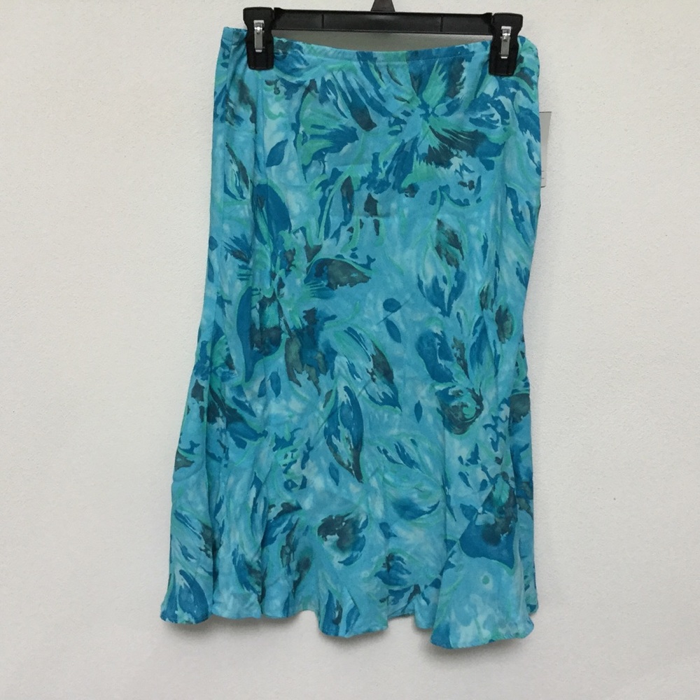 NWT Toto N Ko Blue Watercolor Skirt Size M